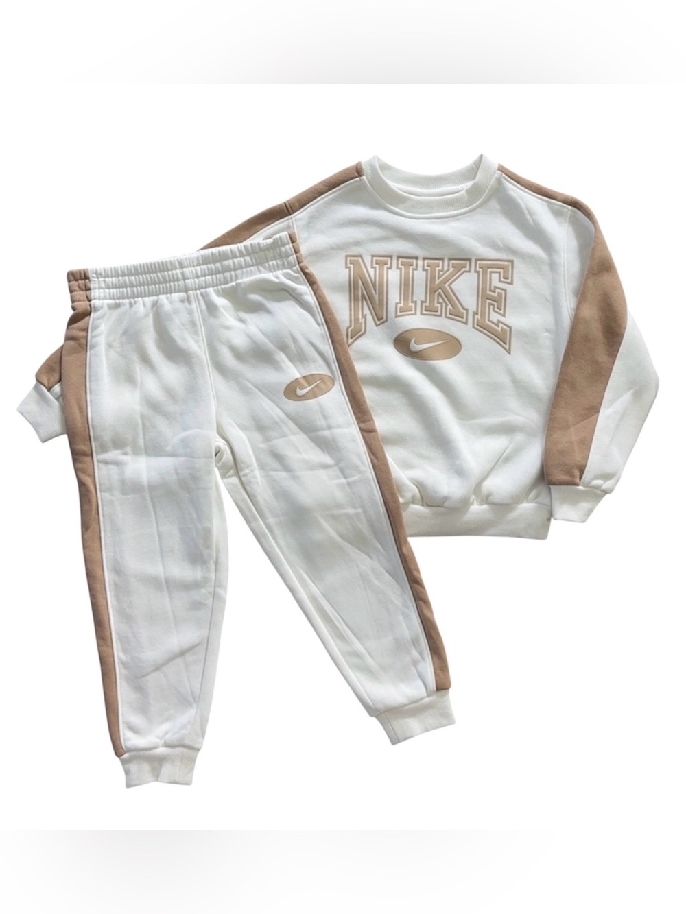 Nike Ivory/Tan Crewneck Sweatshirt and Jogger Pants Set Boys Size 5 NWT